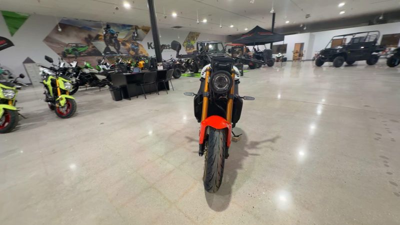 New 2026 Yamaha XSR900 Image 4