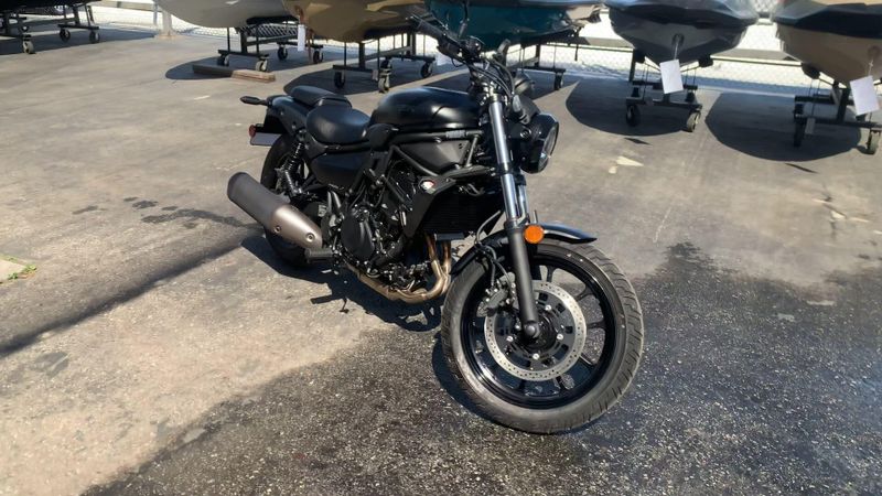 Used 2026 Kawasaki Eliminator ABS Image 3