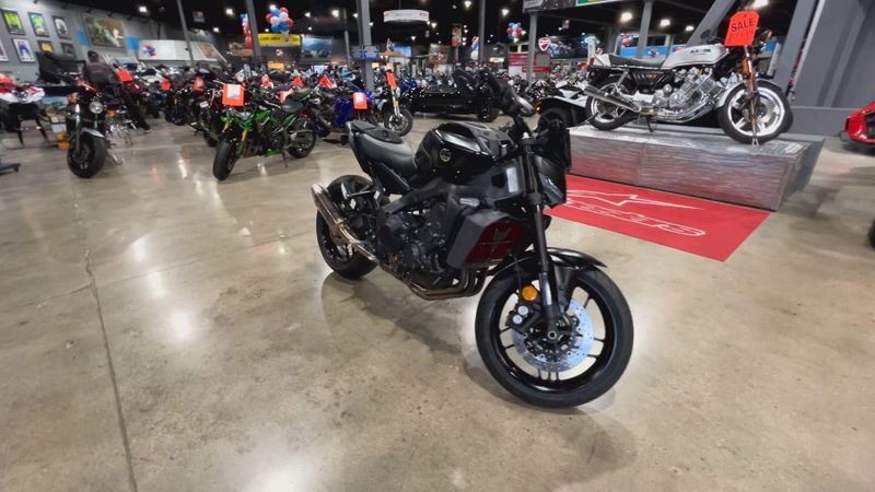 2024 Yamaha MT-09 Image 2