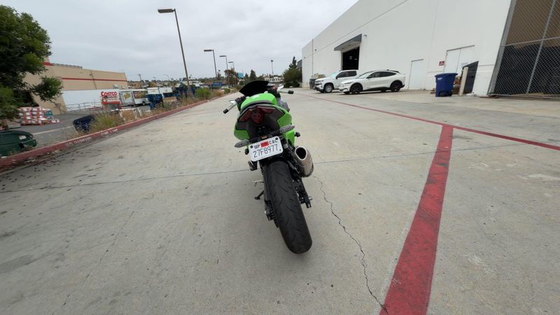 Used 2025 Kawasaki NINJA 500 KRT SE ABS Image 8