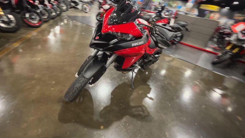 Used 2023 Ducati MULTISTRADA V2 S Image 4