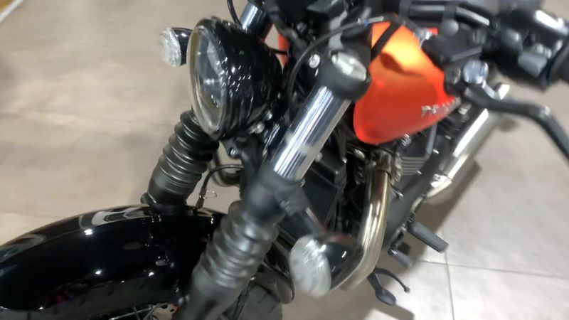 New 2025 Triumph BONNEVILLE BOBBER Image 6