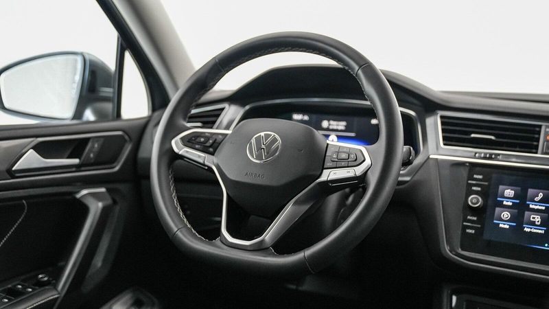 2022 Volkswagen Tiguan 2.0T SEImage 15