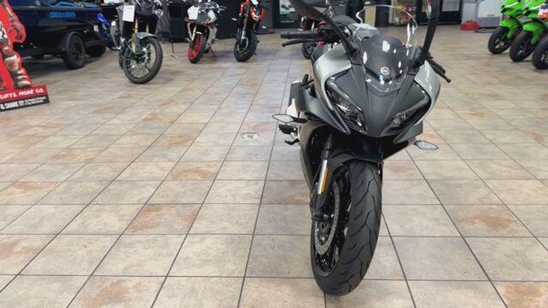 Used 2025 CFMOTO 300SS CF300-5US Image 3