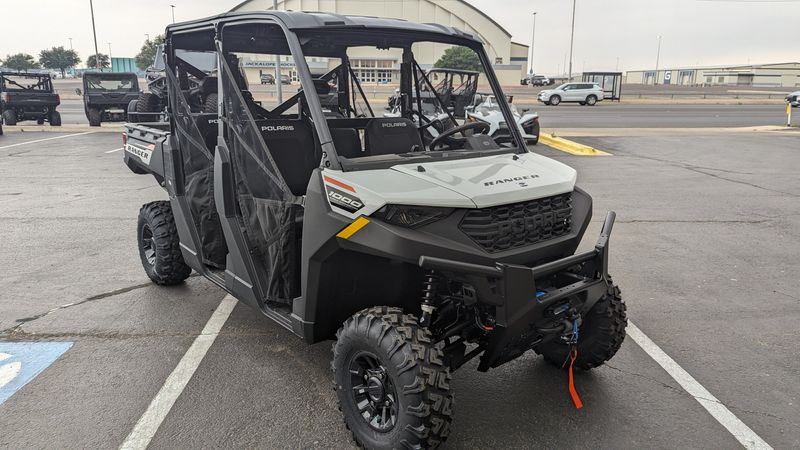 2025 Polaris RANGER CREW 1000 PREMIUM WHITE LIGHTNINGImage 1