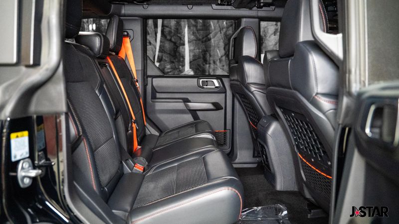 2023 Ford Bronco Raptor photo 17