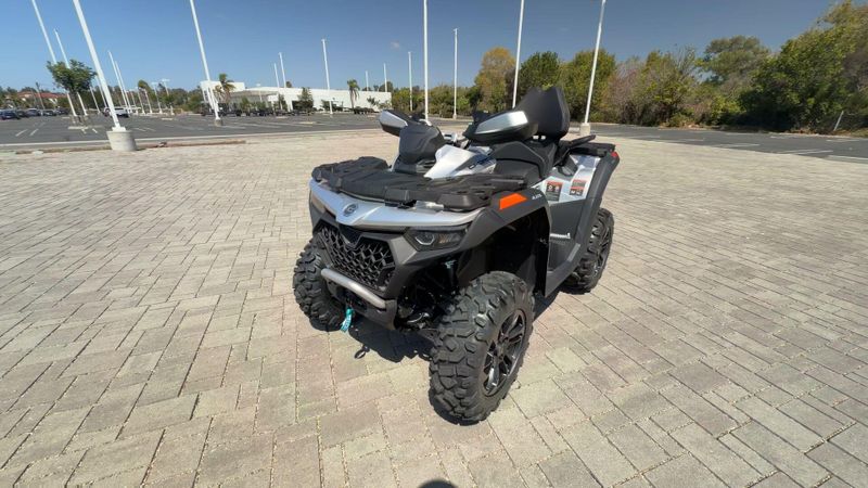New 2027 CFMOTO CFORCE 800 TOURING Image 4