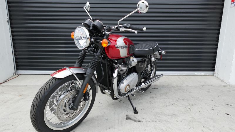 New 2025 Triumph Bonneville T120 Elvis Edition Euro 5a 