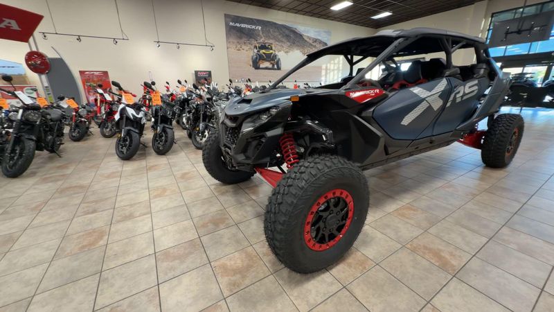 New 2026 Can-Am MAVERICK R MAX X RS WITH SMART-SHOX 999T DCT Image 5