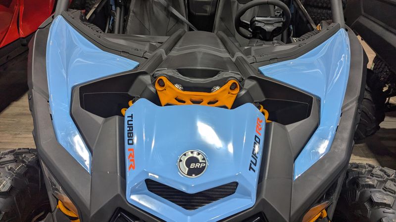 2025 Can-Am MAVERICK X3 DS TURBO RR SCANDI BLUE AND ORANGE CRUSHImage 7