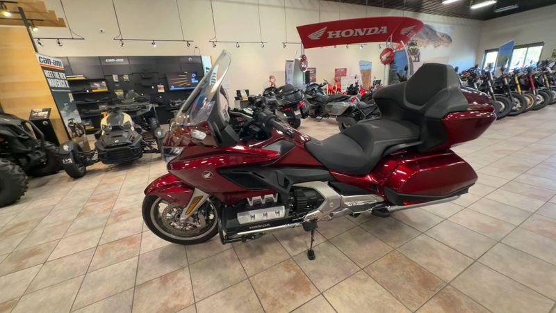 Used 2023 Honda GOLD WING TOUR Image 5