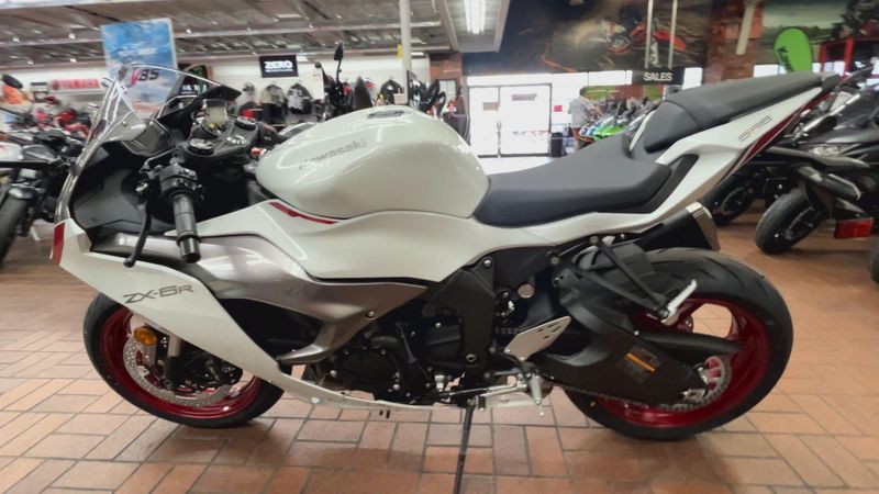 New 2025 Kawasaki NINJA ZX 6R ABS | Wild West Motoplex