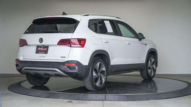 2024 Volkswagen Taos 1.5T SEImage 5