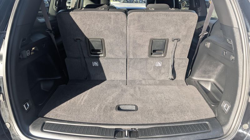 Used 2021 Jeep Grand Cherokee L AltitudeImage 10