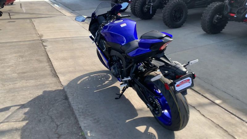 New 2025 Yamaha YZF-R9 Image 7