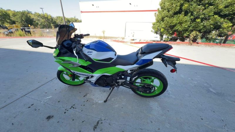 Used 2024 Kawasaki NINJA 500 KRT SE ABS Image 6