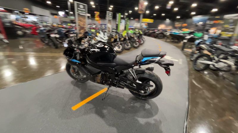 New 2027 Suzuki GSX-R750 Image 6