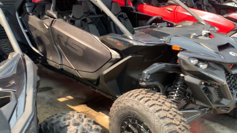 New 2025 Can-Am MAVERICK R MAX X RS 999T DCT Image 5