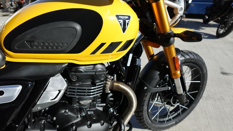 New 2026 Triumph Scrambler 400 XC 