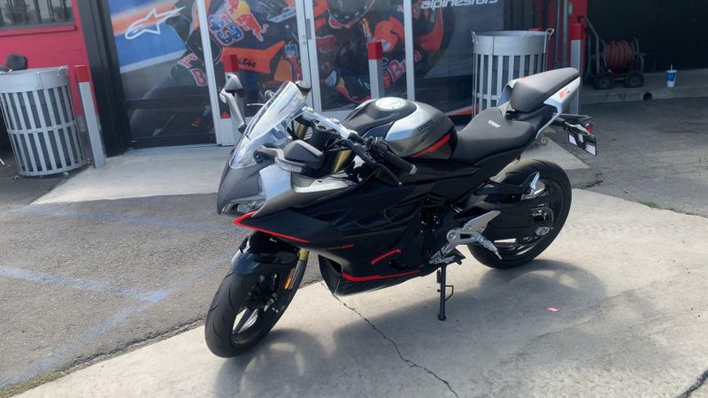New 2025 CFMOTO 450SS Image 8