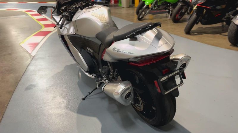 2022 Suzuki HAYABUSA CA 1340 Image 2
