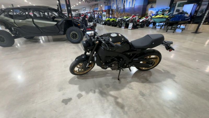 New 2026 Yamaha XSR900 Image 8