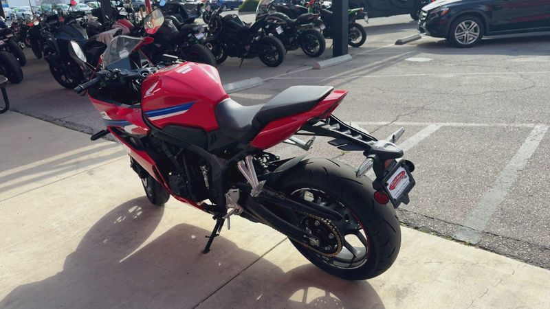 Used 2024 Honda CBR650R ABS Image 2