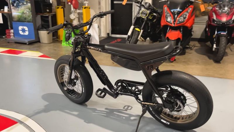 New 2025 Super73 ZX SE Image 9