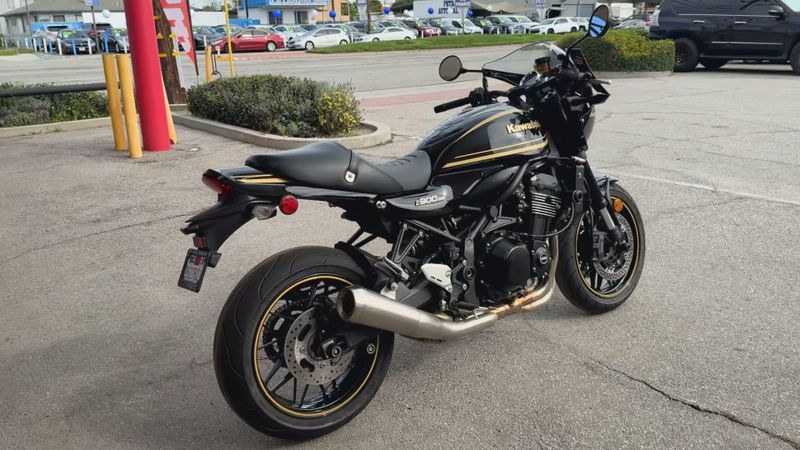 Used 2023 Kawasaki Z900RS Cafe Image 4