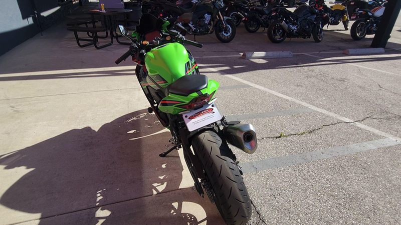 Used 2023 Kawasaki Ninja ZX-4RR KRT EDITION Image 2