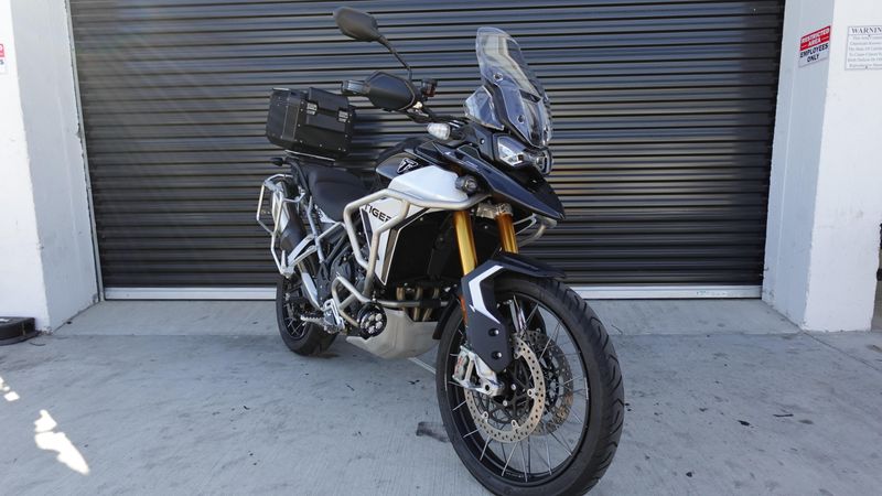 New 2025 Triumph Tiger 900 Rally Pro 