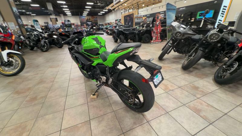 Used 2023 Kawasaki NINJA 650 Image 7