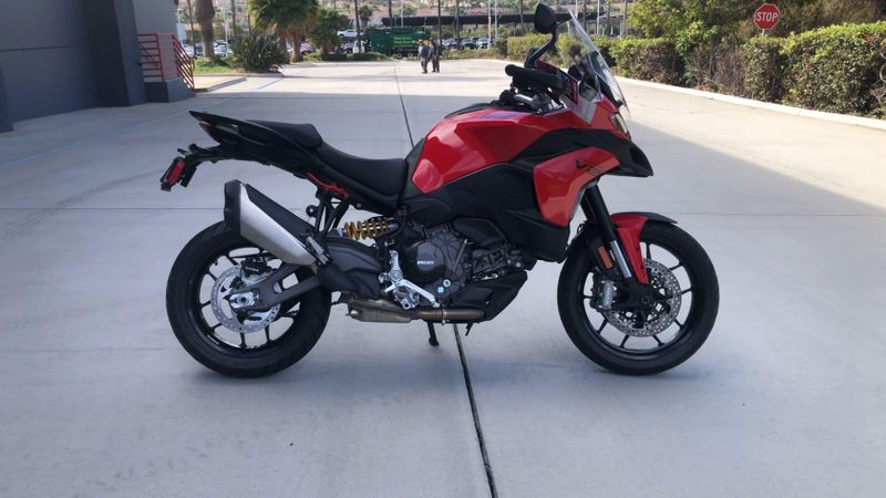 New 2025 Ducati MULTISTRADA V2 S Image 6