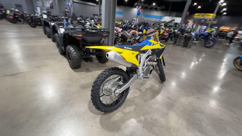 New 2027 Suzuki RM-Z450 Image 8