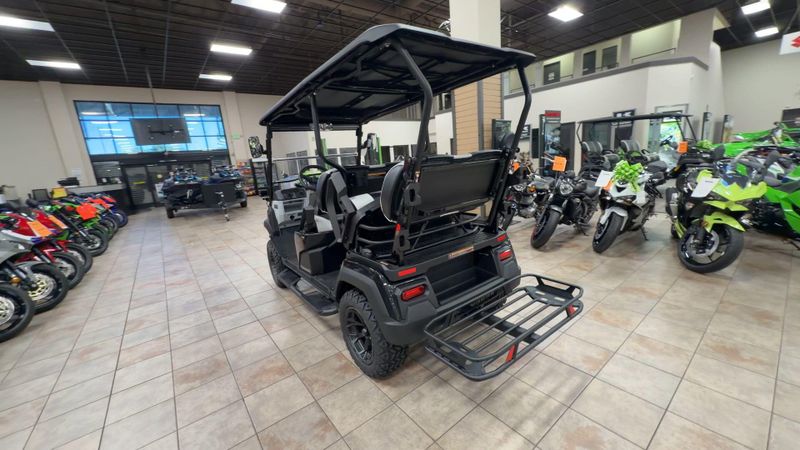 New 2025 Kawasaki NAV 4E LE Image 7