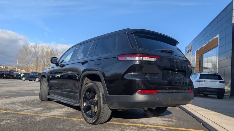 Used 2021 Jeep Grand Cherokee L AltitudeImage 7