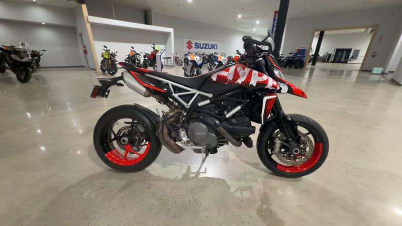 Used 2022 Ducati HYPERMOTARD 950 RVE Image 9