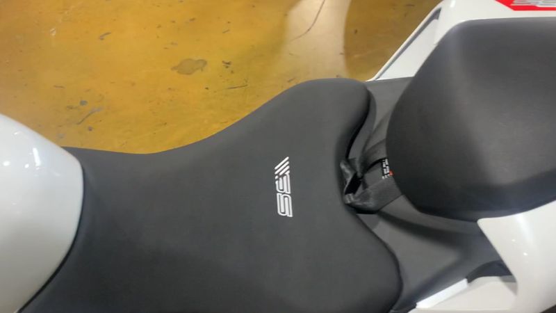 New 2025 CFMOTO 450SS Image 9