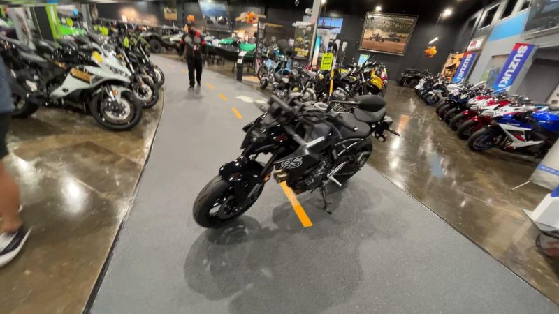 New 2026 Suzuki GSX-8S Image 4