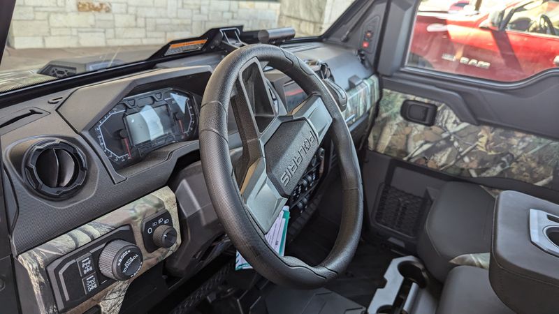 2025 Polaris RANGER CREW XP 1000 NORTHSTAR EDITION ULTIMATE PURSUIT CAMOImage 11