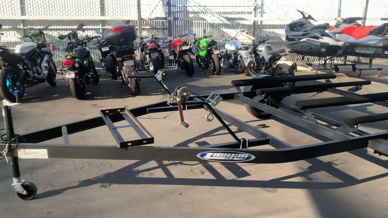 New 2025 Zieman J-2B Image 6