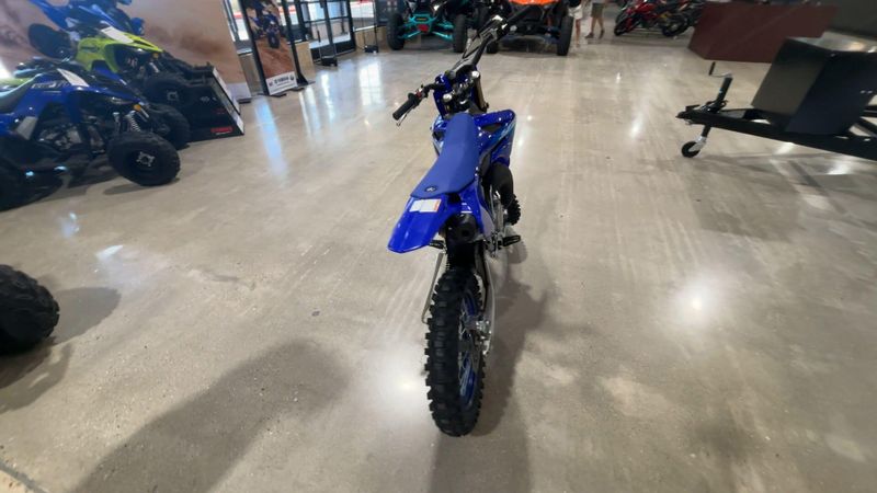 New 2027 Yamaha YZ85LW Image 2