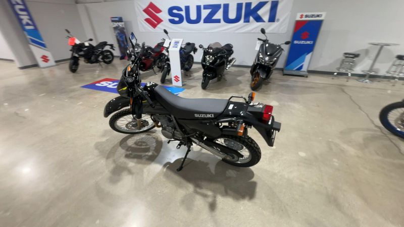 New 2027 Suzuki DR650S Image 9