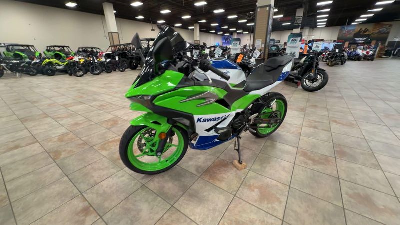 Used 2024 Kawasaki NINJA 500 KRT SE ABS Image 5