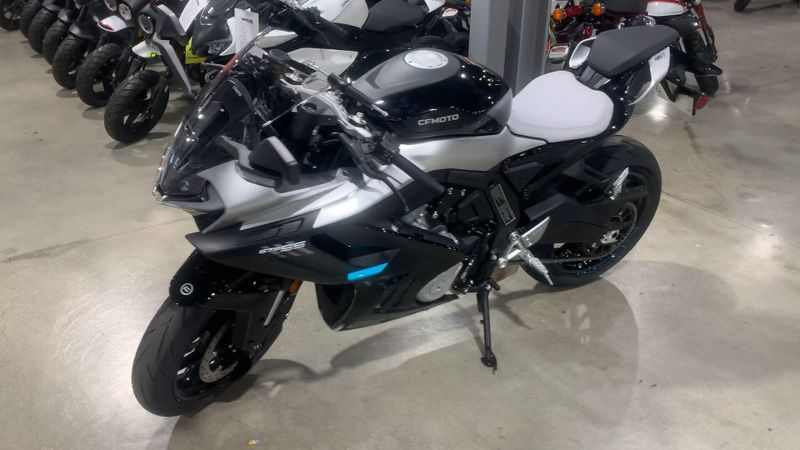 New 2025 CFMOTO 675SS Image 3