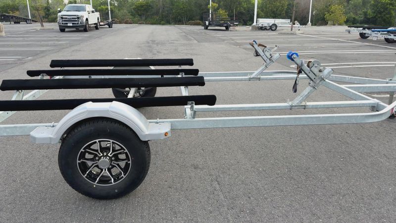 New 2023 Sea Doo MOVE II GAL Image 2