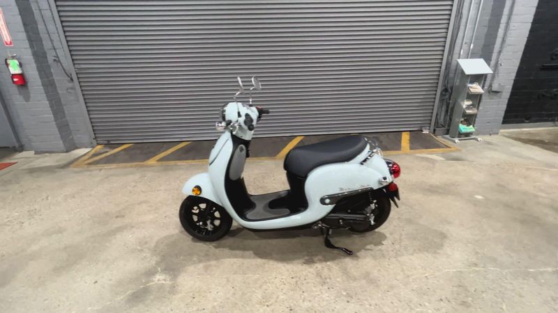 Used 2022 Honda Metropolitan Image 5