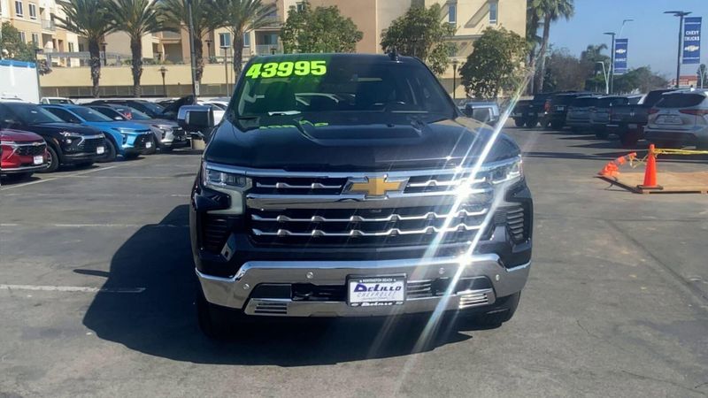 2023 Chevrolet Silverado 1500 LTZImage 4