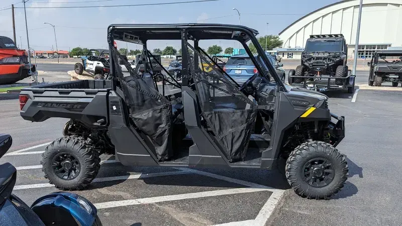 2025 POLARIS RANGER CREW 1000 PREMIUM GRANITE GRAY in a GRANITE GRAY exterior color. Family PowerSports (877) 886-1997 familypowersports.com 