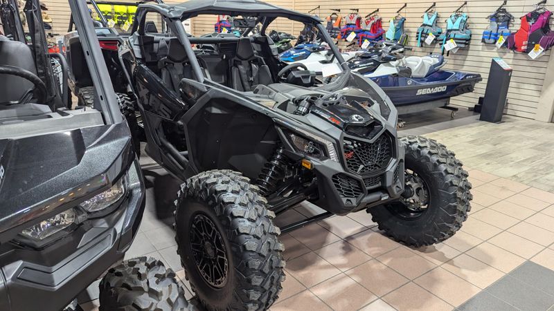 2025 Can-Am MAVERICK XRS 72 TURBO RR TRIPLE BLACKImage 6